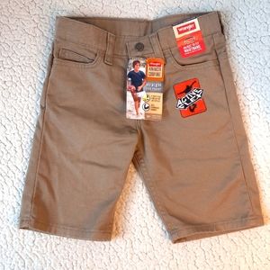 NWT. Kids Adjustable Waist, Brown Khaki Shorts By Wrangler.
